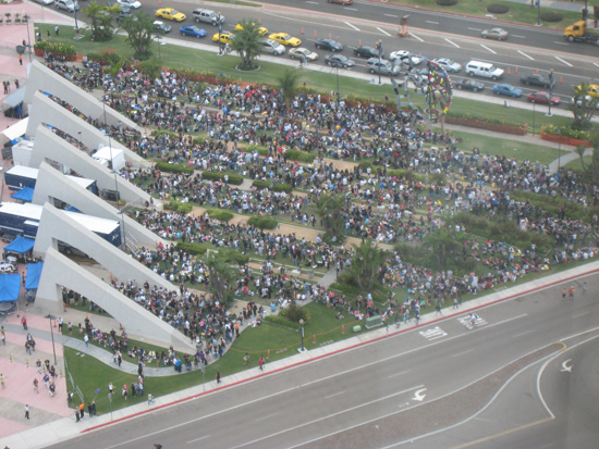 Comic-Con crowd